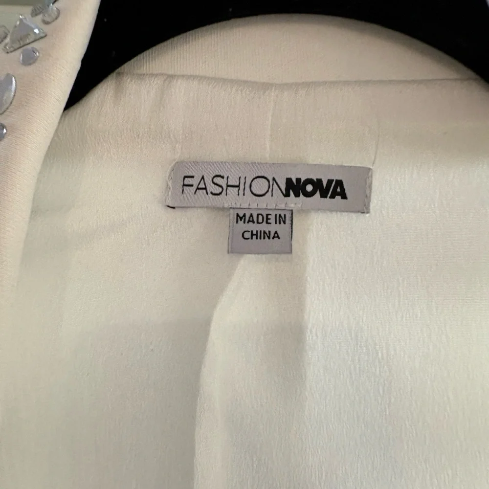 Fashion Nova White Pantsuit w/ Silver (crushed mirror look) XL - Picture 9 of 14